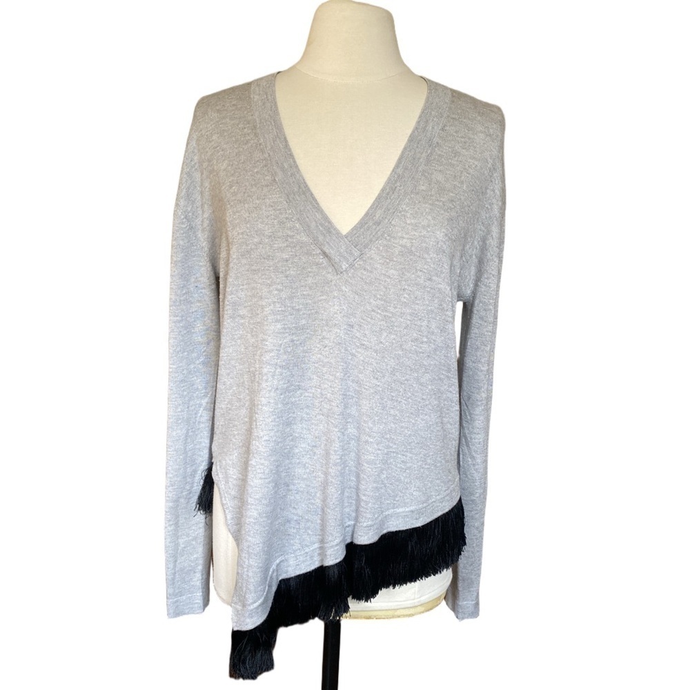 Derek Lam 10 Crosby Women’s V-Neck Sweater Size Large Greyy with Black Fringe